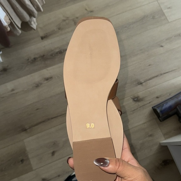 HADYN COGNAC sandals - Picture 4 of 5